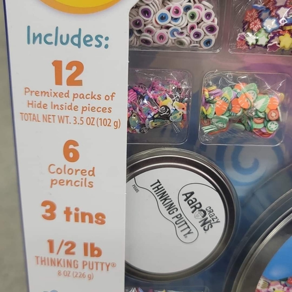 Crazy Aarons Hide Inside Design Studio Set - Picture 4 of 9